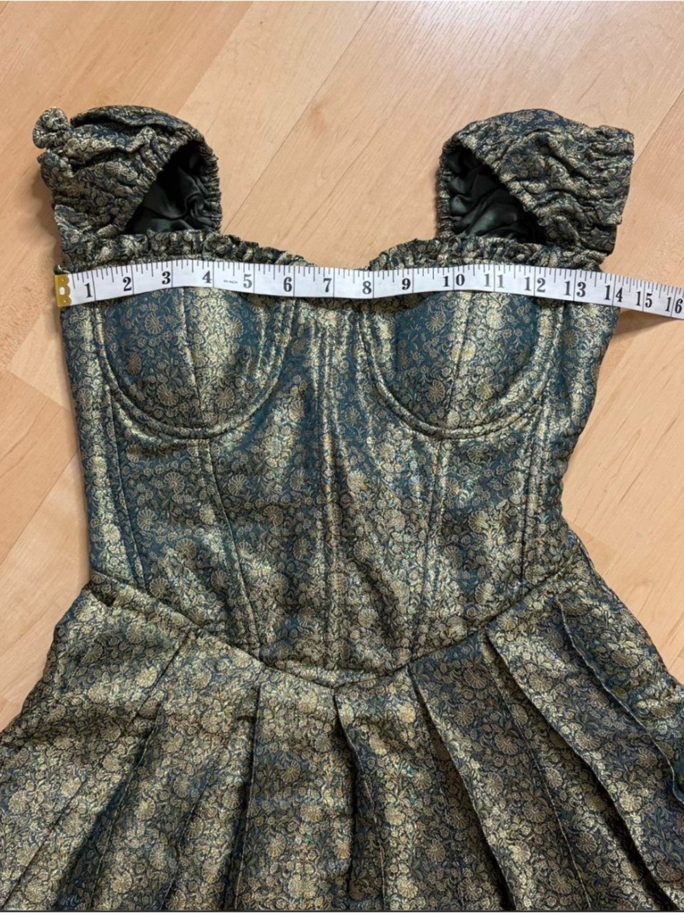 SVARINI PUFF RANI DRESS - Picture 4 of 8